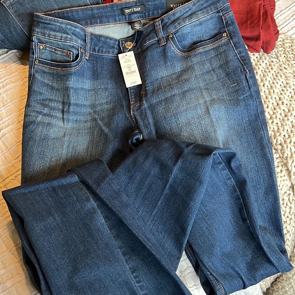Jeans - Picture 7 of 8